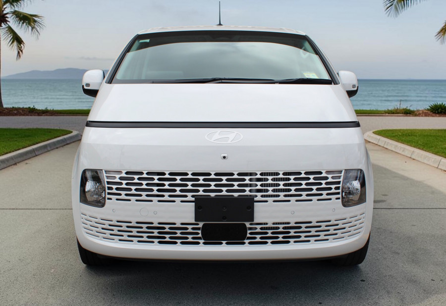 2027 Hyundai Staria Load US4.V4  Van Image 3