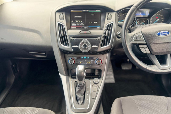 2016 Ford Focus LZ Sport Hatch Image 16