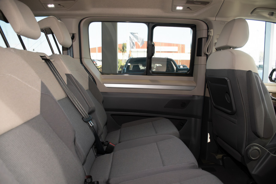 2026 Volkswagen Multivan T7 TDI360 Life LWB People Mover Image 8