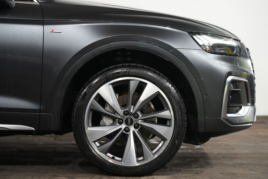 2024 Audi Q5 FY 45 TFSI S Line SUV Image 5