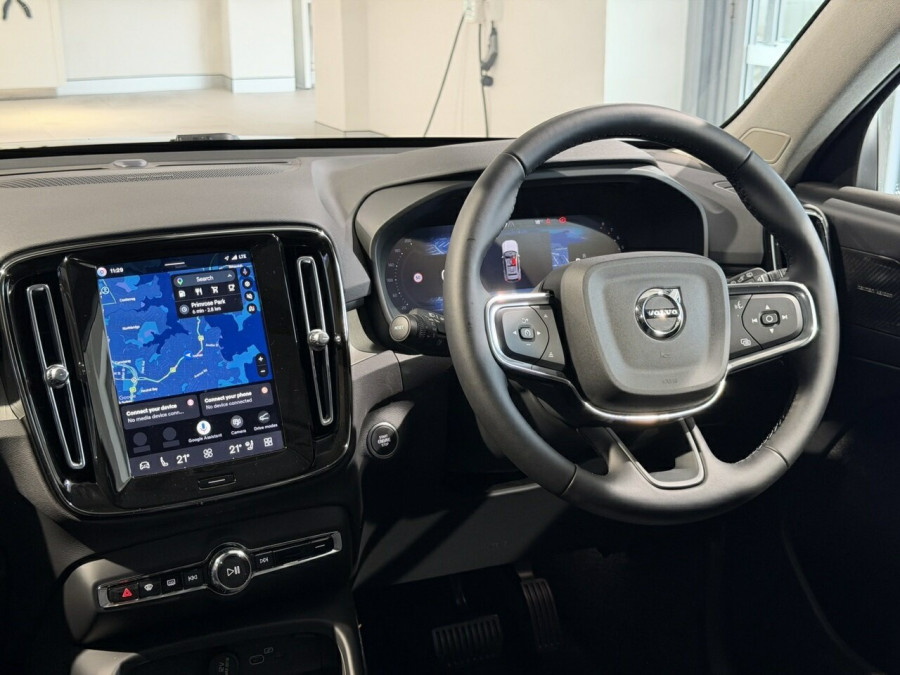 2026 Volvo XC40 XZ Plus B4 SUV Image 15