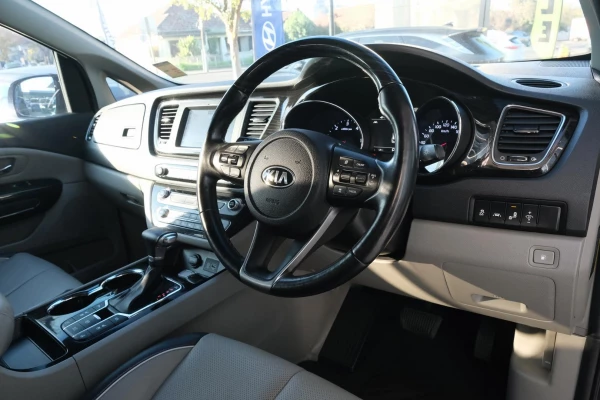 2019 Kia Carnival YP Platinum Van Image 7