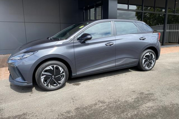 2024 MG MG4 Excite 51 SUV Image 5