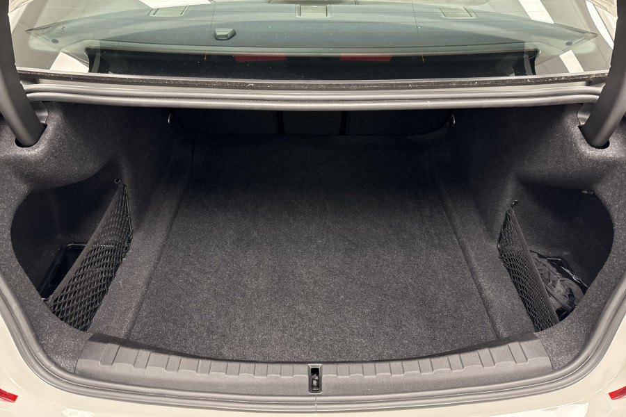 2019 BMW 3 Series G20 330i M Sport Sedan Image 16
