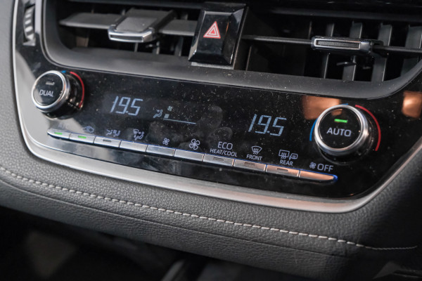 2019 Toyota Corolla MZEA12R ZR Hatch image 13