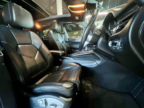 2019 MY20 Porsche Macan 95B S SUV image 13