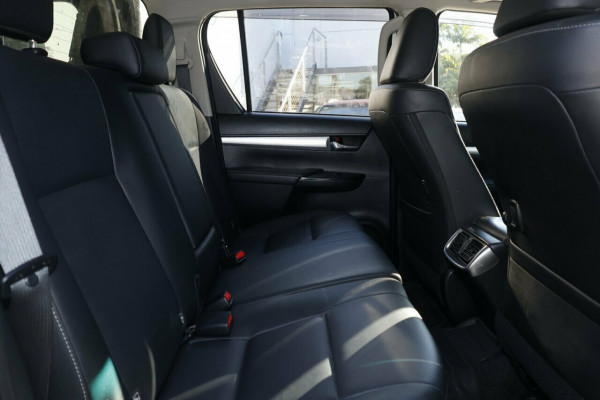 2023 Toyota HiLux GUN126R SR5 Ute Image 7