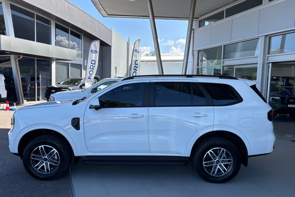 2026 Ford Everest UB Trend SUV Image 6