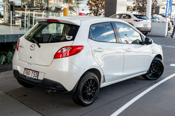 2013 MY14 Mazda 2 Maxx Hatch Image 2