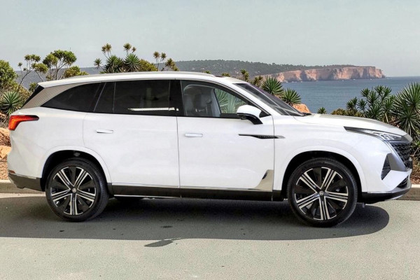 2025 MG QS IS31 Excite SUV Image 2