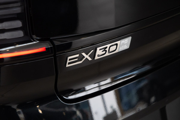 2027 Volvo EX30  Single Motor Extended Range Ultra SUV