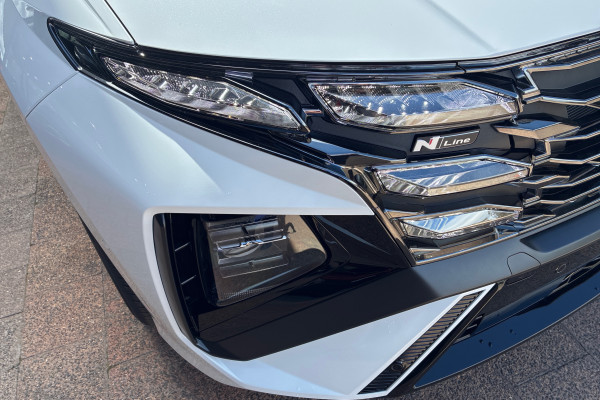 2026 Hyundai Tucson NX4.V4 Hybrid Premium N Line SUV Image 15
