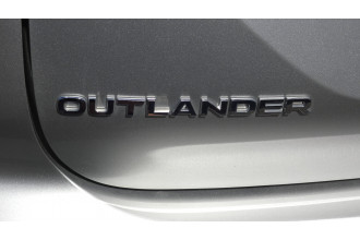 2022 MY22.5 Mitsubishi Outlander ZM MY22.5 ES 7 SEAT 2WD SUV
