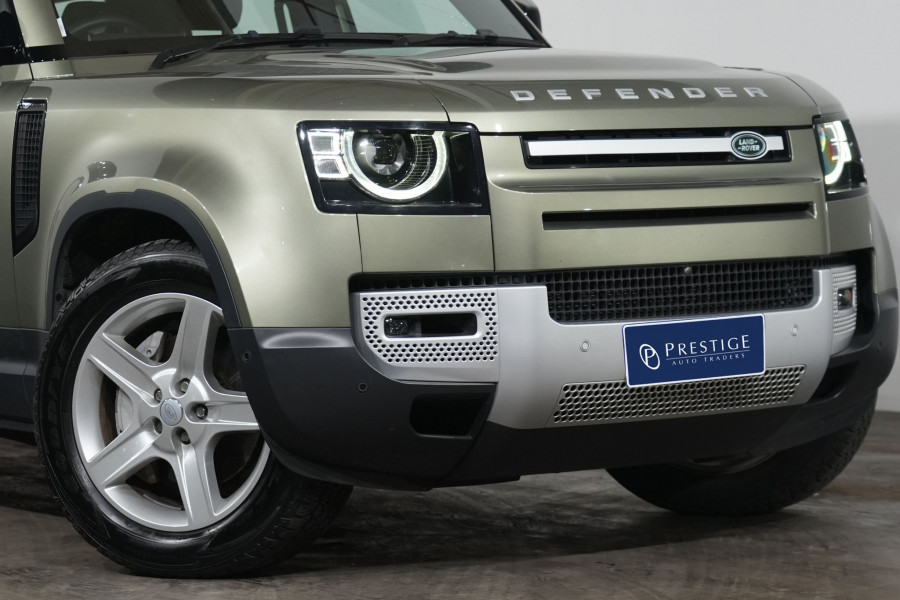 2023 Land Rover Defender L663 130 D300 SE SUV Image 2