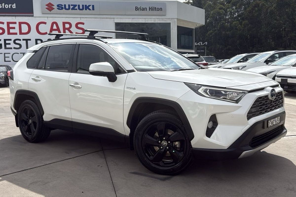 2020 Toyota RAV4 AXAH52R Cruiser SUV Image 3