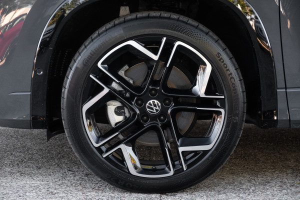2025 MY26 Volkswagen Tayron R4 195TSI R-Line SUV image 27