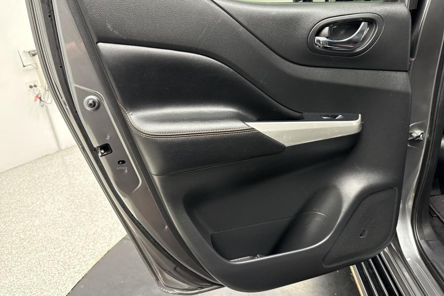 2019 MY20 Nissan Navara D23 Series 4 N-TREK Warrior Dual Cab Pickup Image 13
