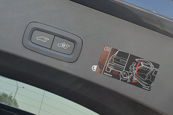 2019 MY20 Volvo Xc40 XZ  T4 Inscriptio Suv Image 5