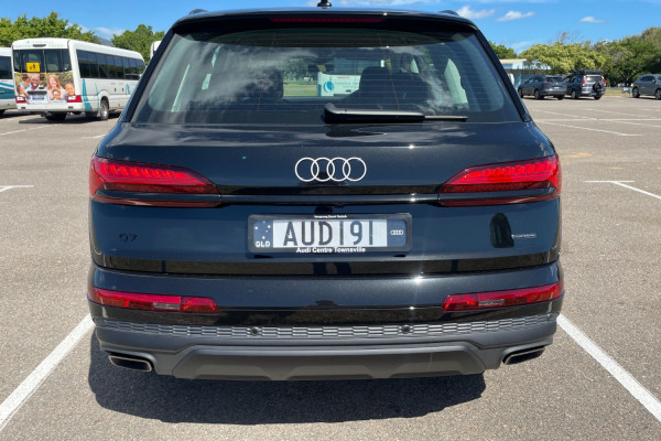 2025 Audi Q7 4M TDI 170kW SUV Image 6