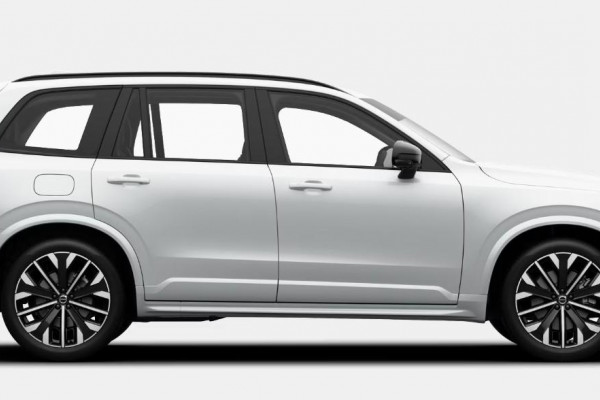 2026 Volvo XC90 L Series Ultra B5 Dark SUV Image 2