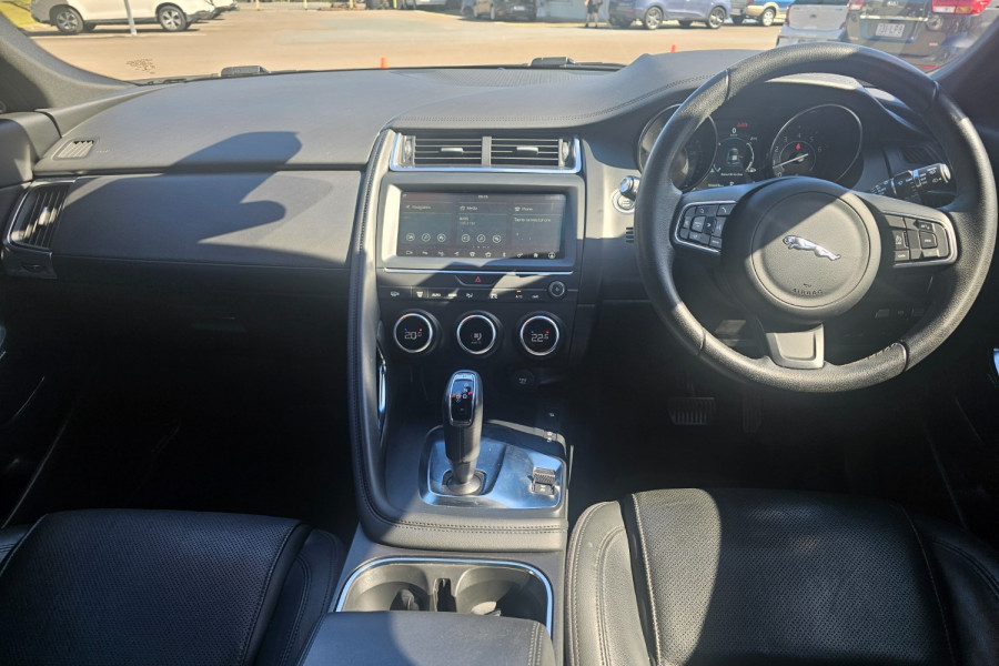 2019 Jaguar E-PACE X540 P250 SE SUV Image 13