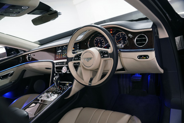 2021 Bentley Flying Spur W12 Sedan Image 25