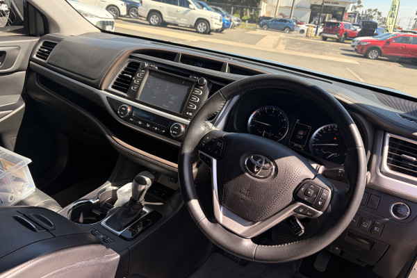 2018 Toyota Kluger GSU50R Grande SUV Image 13