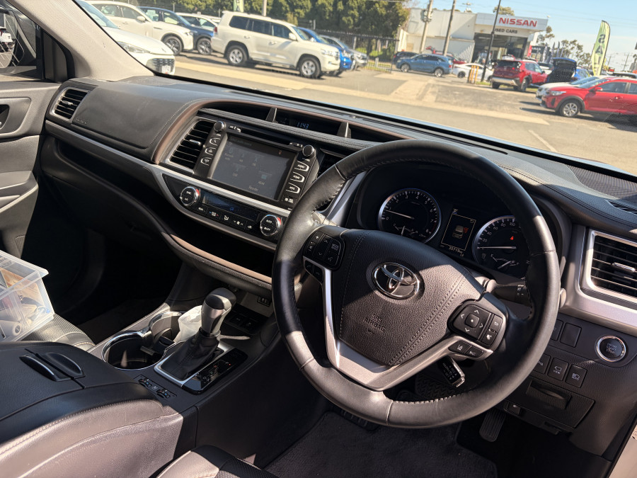 2018 Toyota Kluger GSU50R Grande SUV Image 13