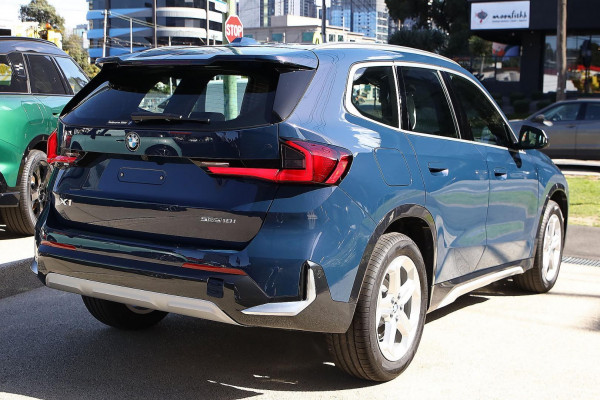 2025 BMW X1 U11 sDrive18i SUV image 5