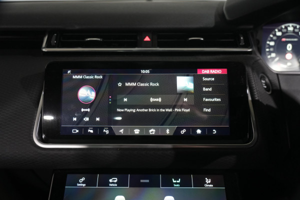 2019 Land Rover Range Rover Velar L560 P380 R-Dynamic SE SUV Image 16