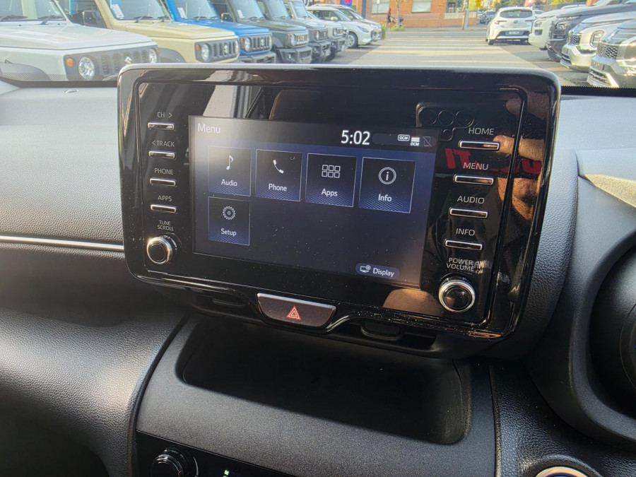 2023 Toyota Yaris Cross MXPB10R GX SUV Image 25