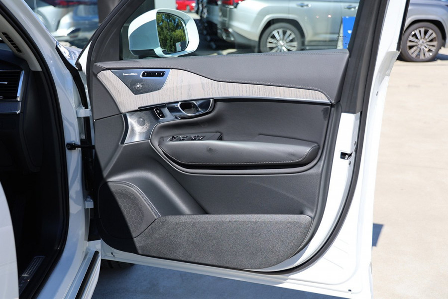 2024 MY25 Volvo XC90 L Series Ultra B6 Bright SUV Image 11