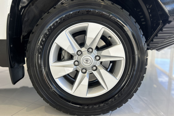 2021 Toyota LandCruiser Prado GDJ150R GX SUV Image 5