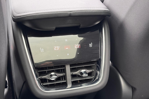 2025 MY26 Volvo EX90  Ultra Twin Motor Performance SUV Image 9