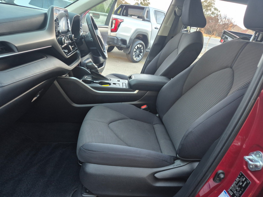 2021 Toyota Kluger AXUH78R GX SUV Image 25