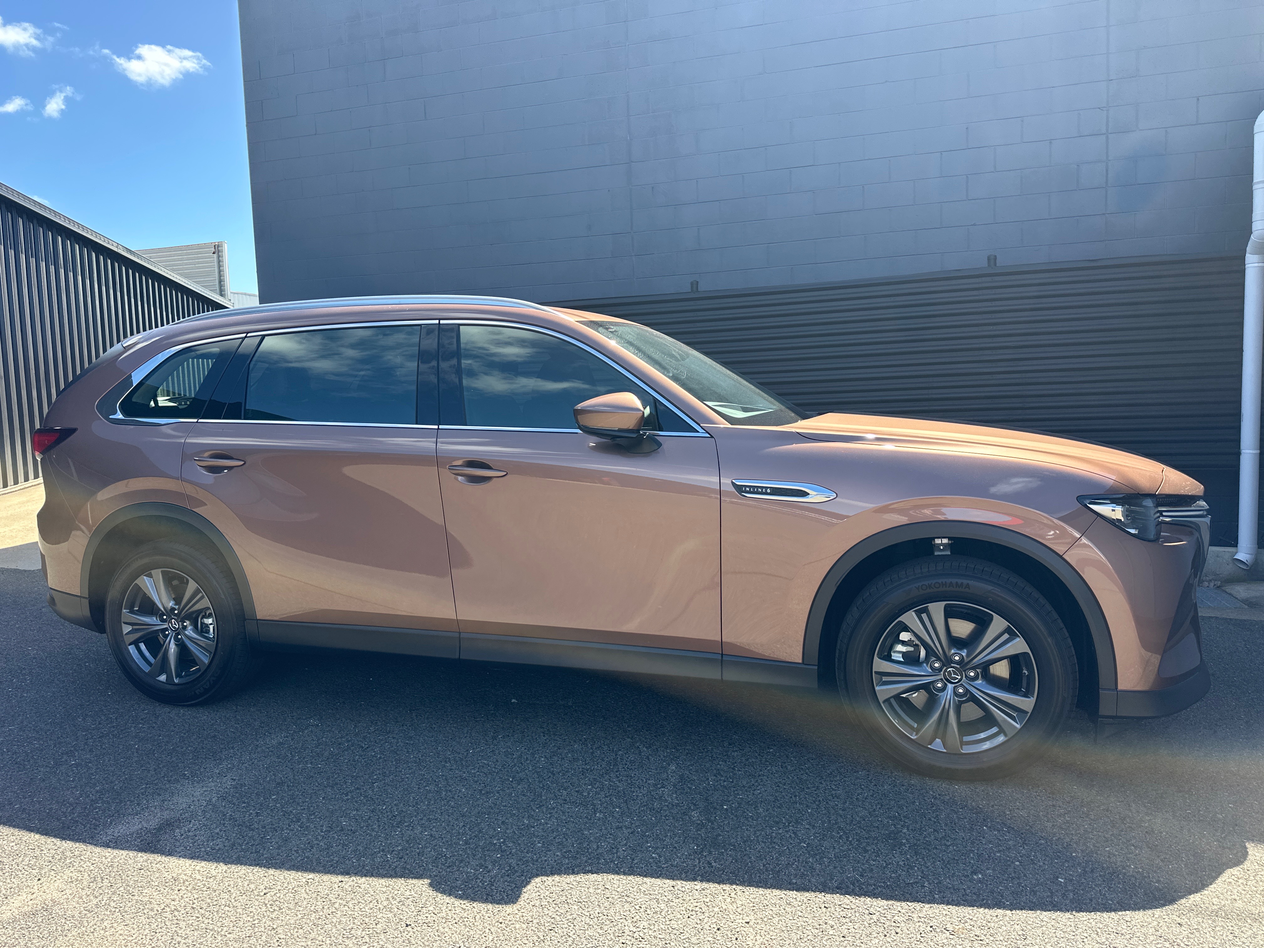 2025 MY24 Mazda CX-80 KL G40e Touring SUV Image 2