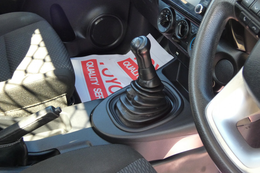 2021 Toyota HiLux TGN121R WORKMATE 4X2 Cab Chassis Image 13