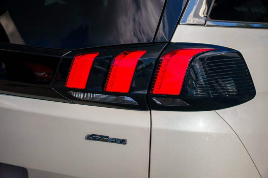 2018 Peugeot 5008 P87 GT Wagon Image 7
