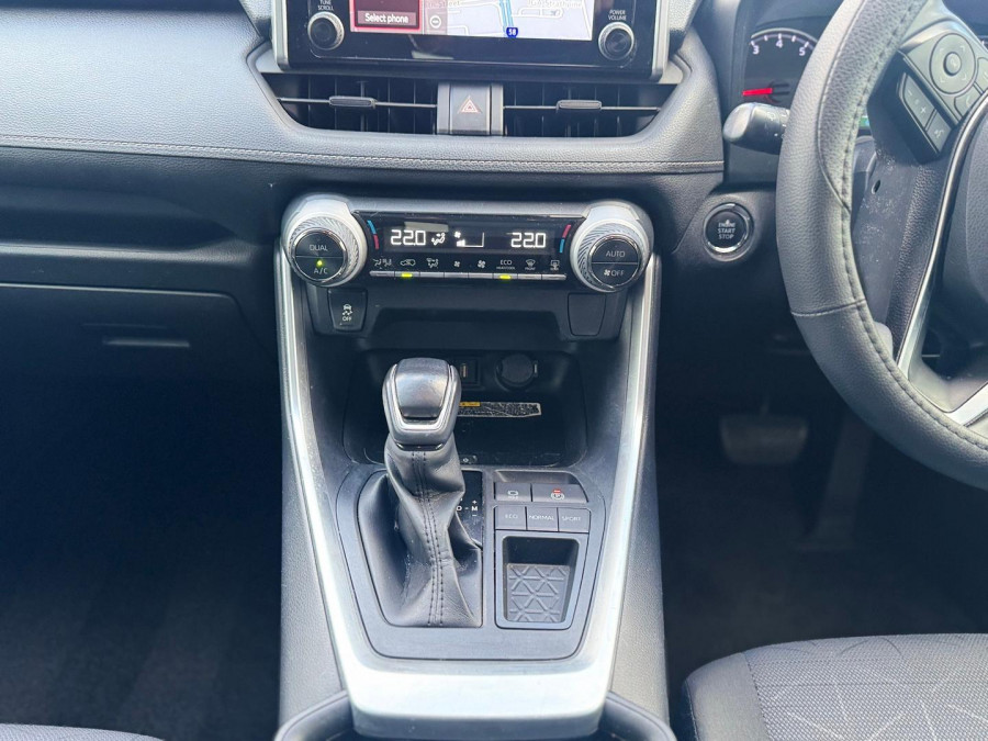 2020 Toyota RAV4 MXAA52R GXL SUV Image 17