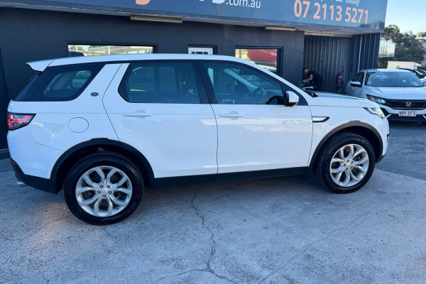 2018 MY19 Land Rover Discovery Sport L550 SD4 HSE SUV Image 5