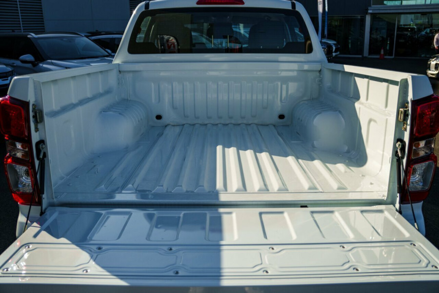 2025 MY25.5 Isuzu D-MAX RG SX Ute Image 8