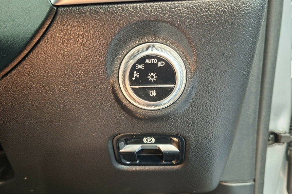 2024 MY24.5 Mercedes-Benz C-Class W206 C300 Sedan Image 26
