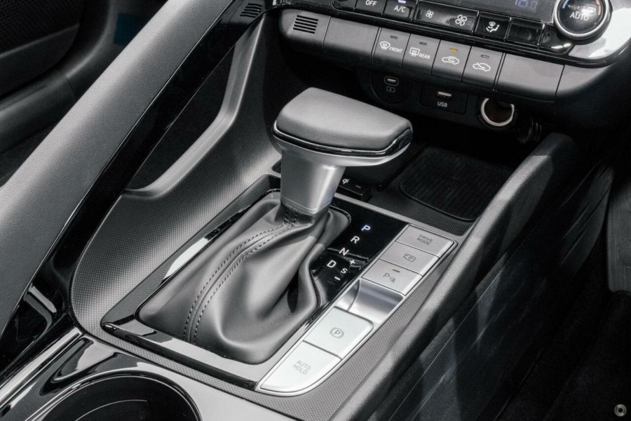 2025 Hyundai i30 CN7.V2 Hybrid Sedan Image 13