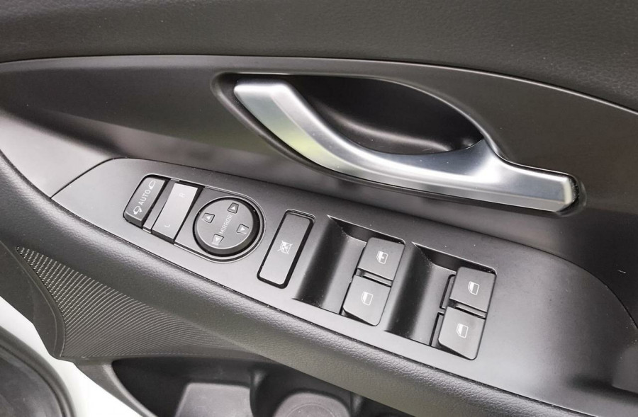 2021 Hyundai i30 PD.V4 Active Hatch Image 15