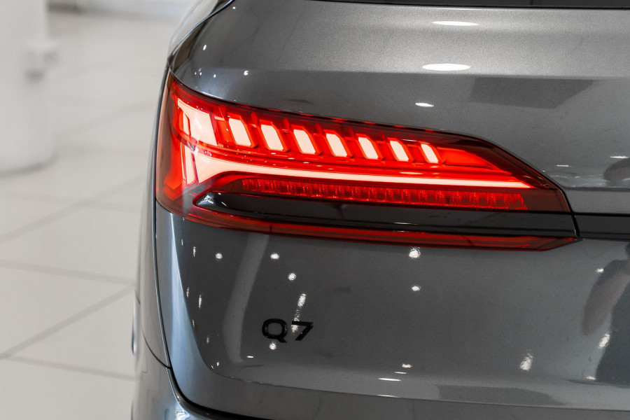 2025 Audi Q7 4M 50 TDI S line SUV