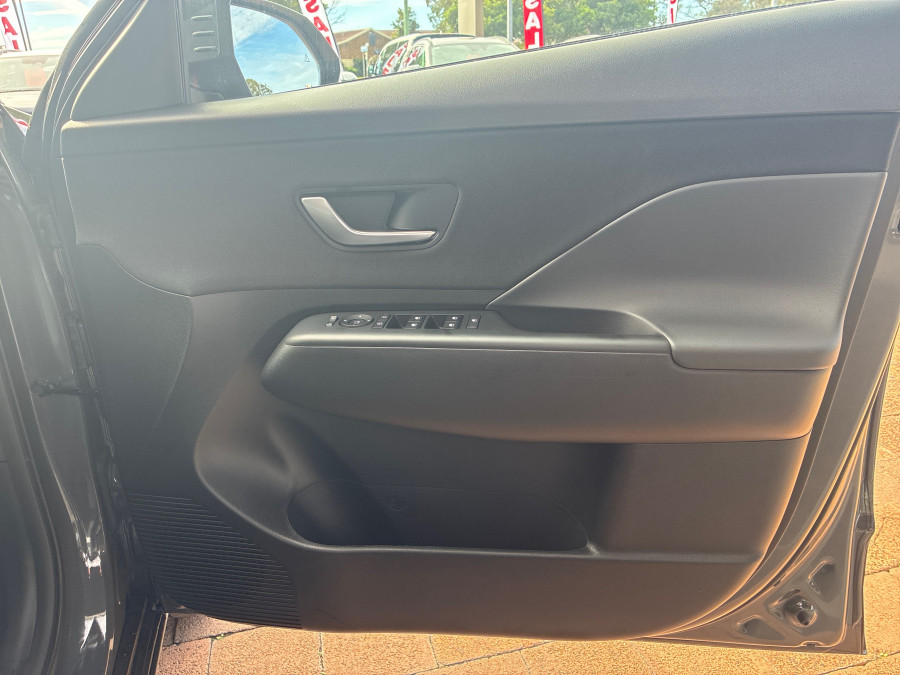 2025 MY26 Hyundai KONA SX2.V3 Hybrid SUV Image 18