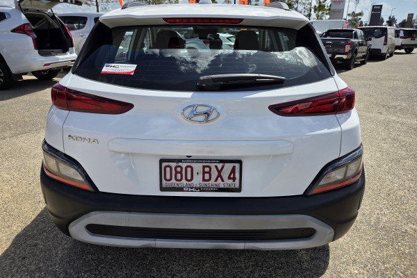 2021 Hyundai KONA OS.V4  SUV Image 4