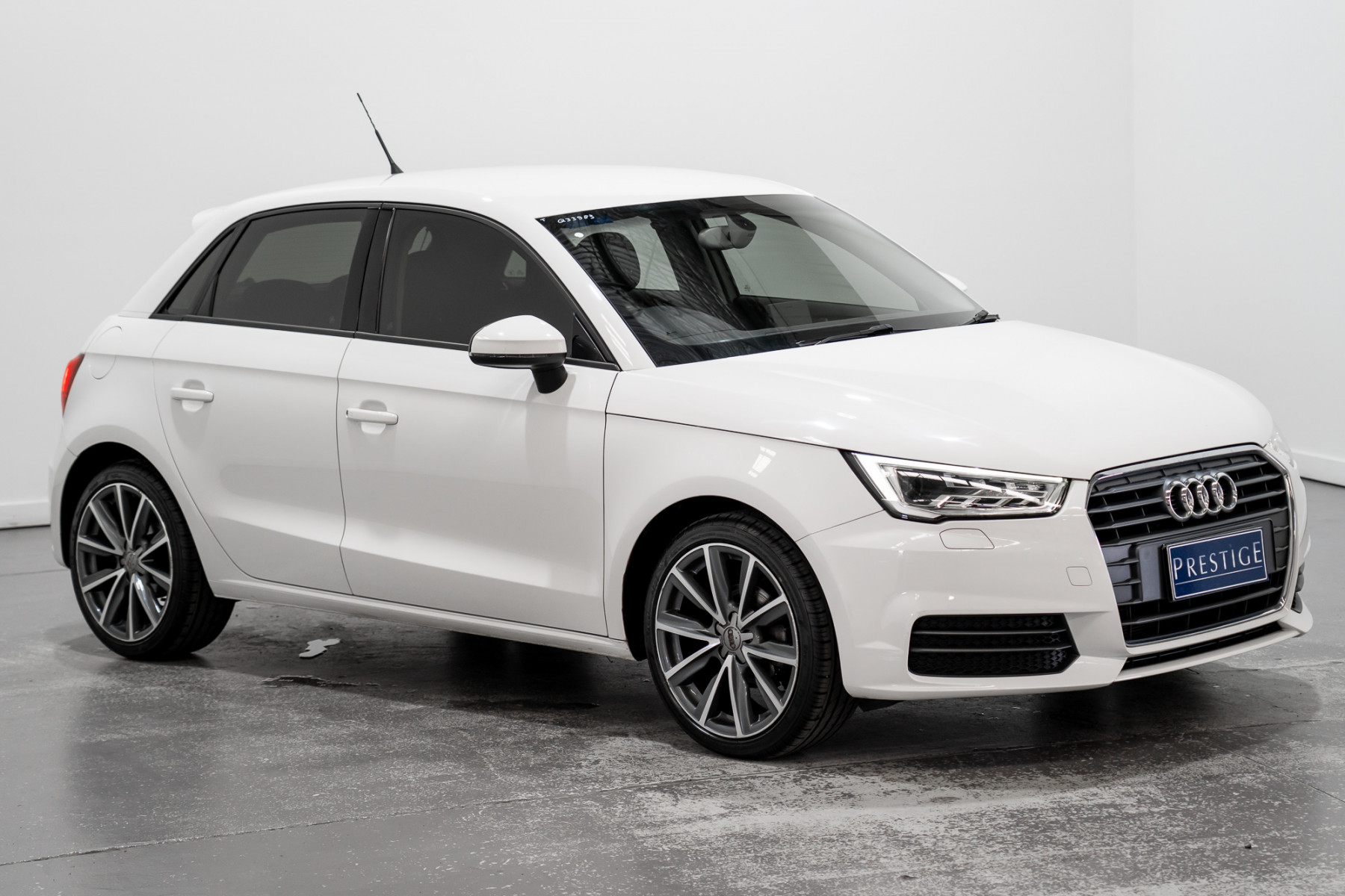2016 Audi A1 Sportback 1.0 Tfsi Hatch Image 7