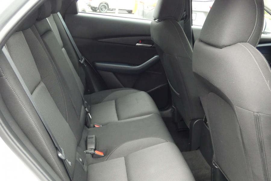 2023 Mazda CX-30 C30D G20 EVOLVE FWD SUV Image 11