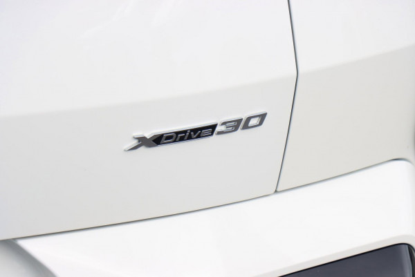 2024 BMW iX2 U10 xDrive30 M Sport SUV image 6